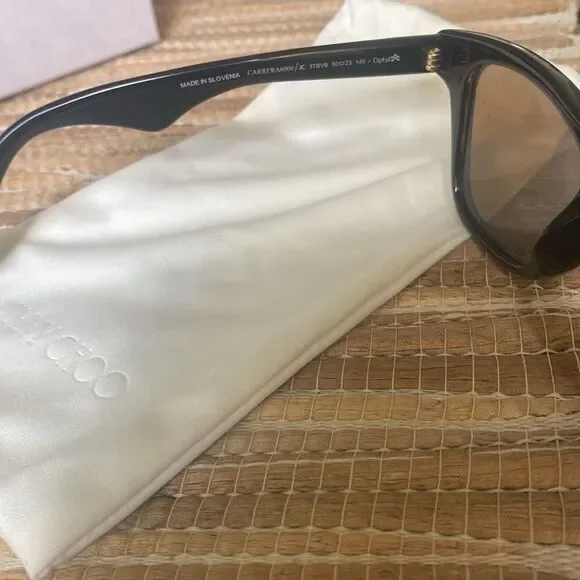 GUC Jimmy Choo Carrera - Picture 7 of 7